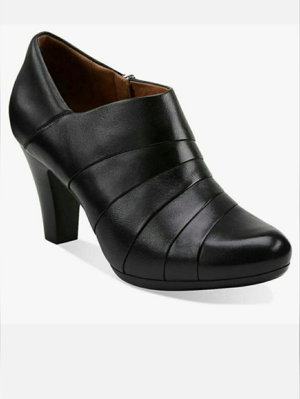 Clarks Artisan Society Gown Black Leather Pleated Ankle Booties Shooties Size 8
